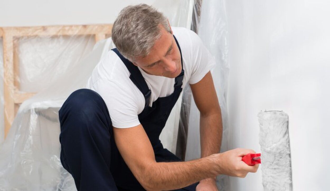La eliminación del gotelé mediante raspado solo puede hacerse en paredes con pinturas blandas y fáciles de quitar