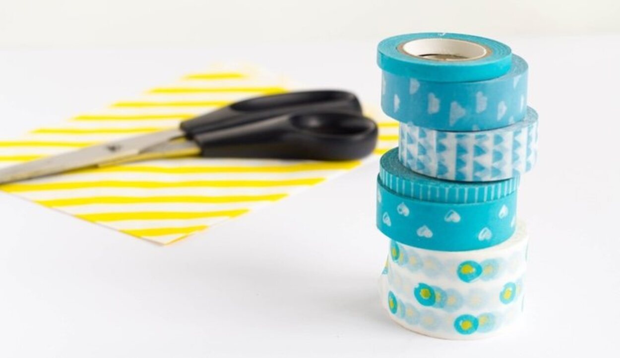 Aunque se utiliza sobretodo en manualidades, el washi tape se puede utilizar para el bricolaje